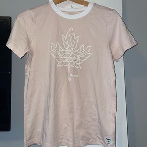 Roots hockey shirt